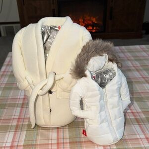 Stylish Cream and White PUFFIN DRINKWEAR BEVERAGE COOLER THE Pahka Jacket & Robe